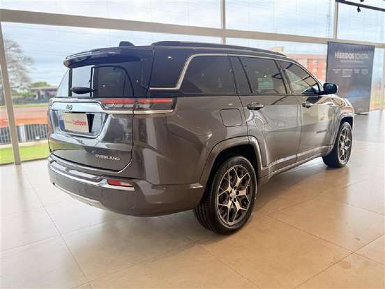 JEEP-COMMANDER-2022