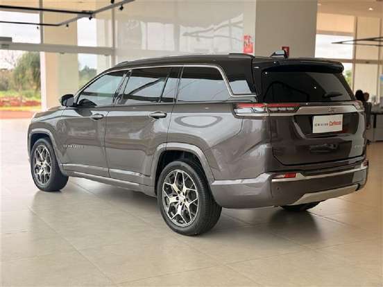JEEP-COMMANDER-2022