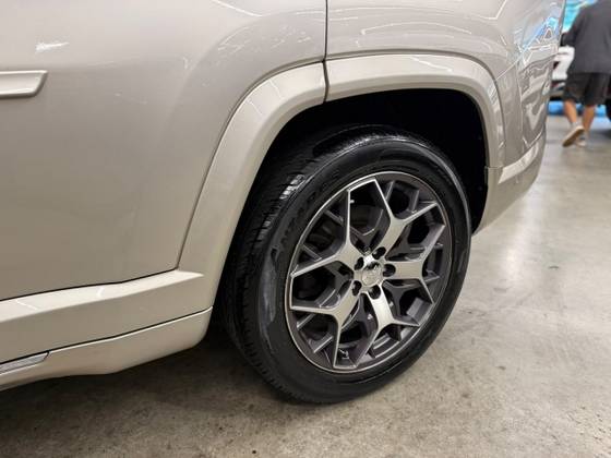 JEEP COMMANDER 1.3 T270 TURBO FLEX OVERLAND AT6
