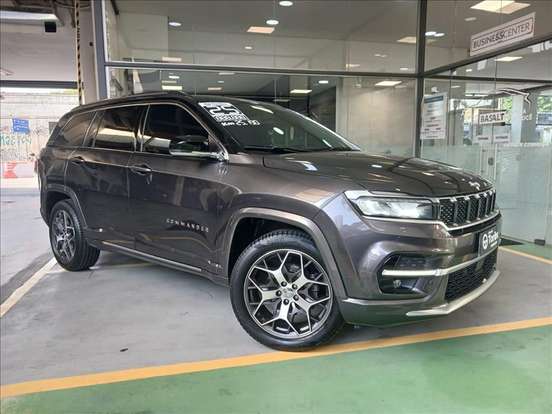JEEP-COMMANDER-2024