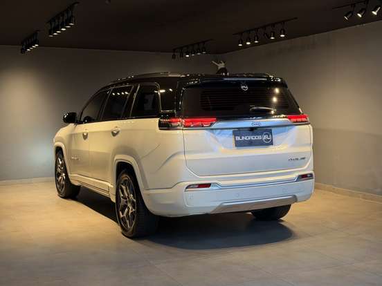 JEEP-COMMANDER-1.3 T270 TURBO FLEX OVERLAND AT6 JEEP-COMMANDER-2024