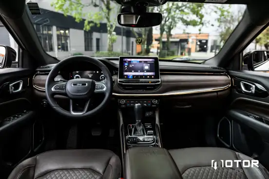 JEEP-COMMANDER-2022