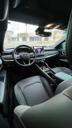 JEEP-COMMANDER-2025