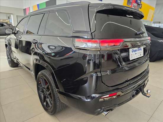 JEEP-COMMANDER-2024