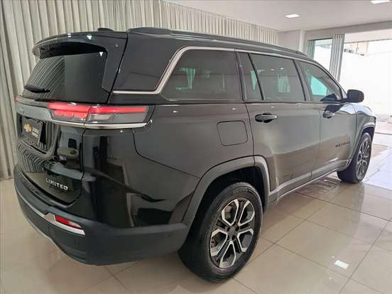 JEEP-COMMANDER-2021