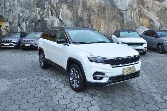 JEEP-COMMANDER-2024