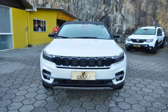 JEEP-COMMANDER-2024