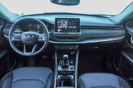JEEP-COMMANDER-2024