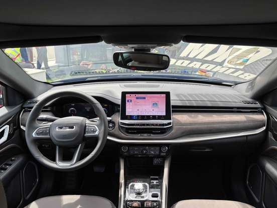 JEEP-COMMANDER-2026