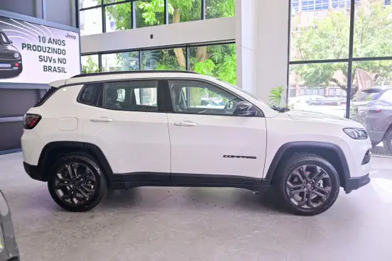 JEEP-COMPASS-2025