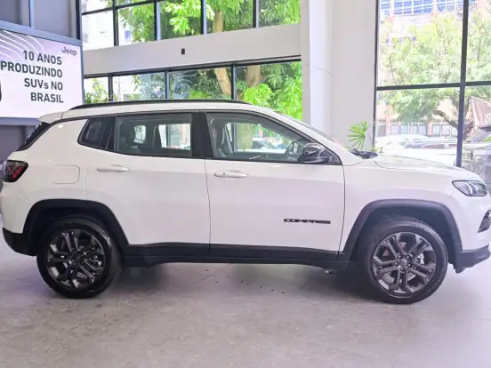 JEEP-COMPASS-1.3 T270 TURBO FLEX LONGITUDE AT6 JEEP-COMPASS-2025