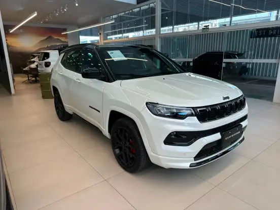 JEEP-COMPASS-2024
