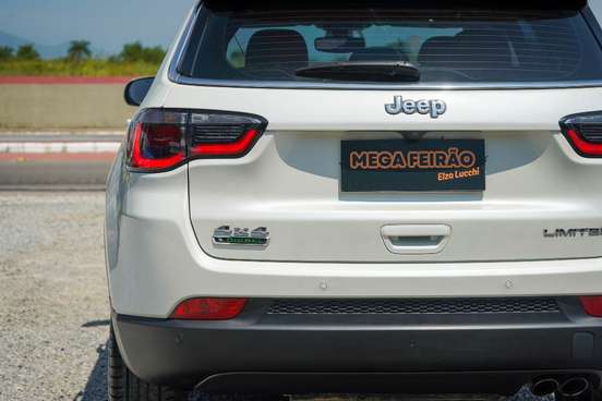 JEEP-COMPASS-2021