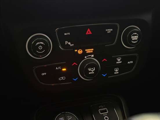 JEEP-COMPASS-2020