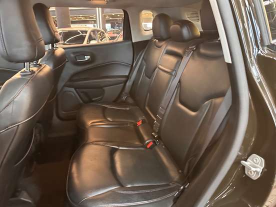 JEEP-COMPASS-2021