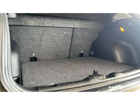 JEEP-COMPASS-2.0 16V FLEX LONGITUDE AUTOMÁTICO JEEP-COMPASS-2018