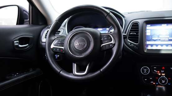 JEEP-COMPASS-2.0 16V FLEX LONGITUDE AUTOMÁTICO JEEP-COMPASS-2020
