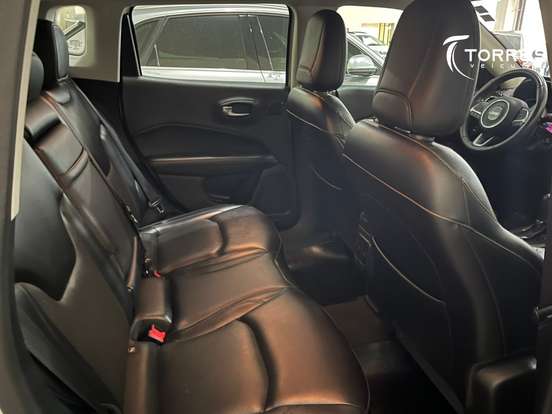 JEEP-COMPASS-2.0 16V FLEX LONGITUDE AUTOMÁTICO JEEP-COMPASS-2017