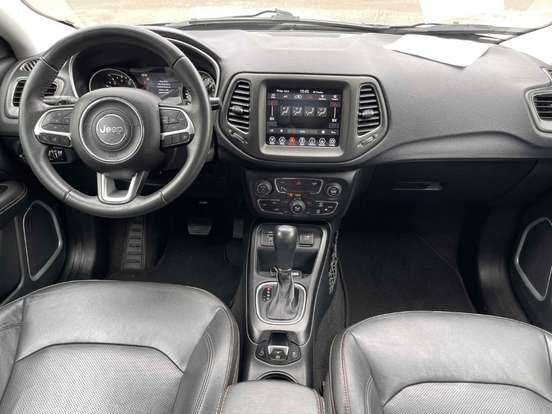 JEEP-COMPASS-2.0 16V FLEX LONGITUDE AUTOMÁTICO JEEP-COMPASS-2020