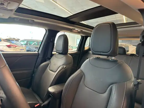 JEEP-RENEGADE-2025