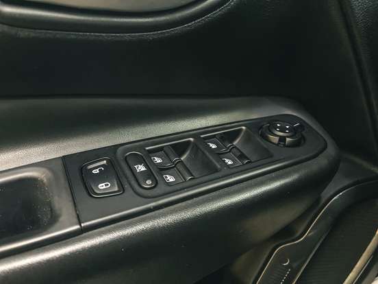 JEEP-RENEGADE-1.3 T270 TURBO FLEX LONGITUDE AT6 JEEP-RENEGADE-2023