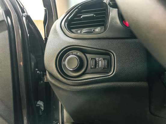 JEEP-RENEGADE-2023