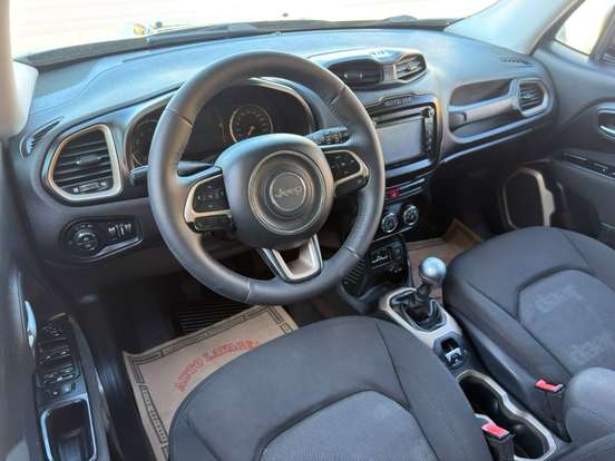 JEEP-RENEGADE-2017