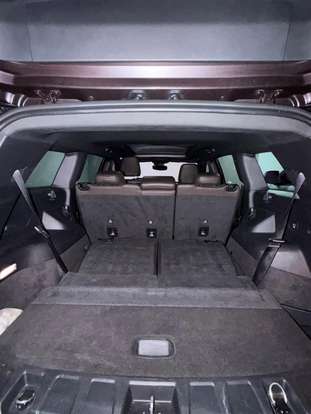 JEEP-COMMANDER-2022