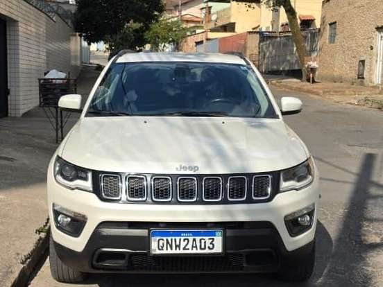 JEEP-COMPASS-2.0 16V DIESEL LONGITUDE 4X4 AUTOMÁTICO JEEP-COMPASS-2018
