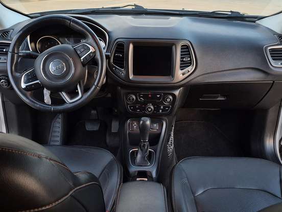 JEEP-COMPASS-2018