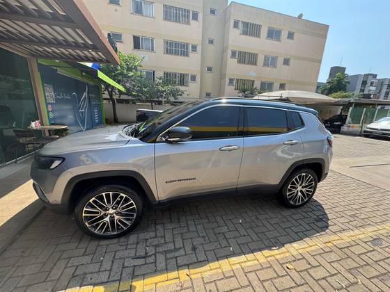 JEEP COMPASS 2.0 TD350 TURBO DIESEL LIMITED AT9