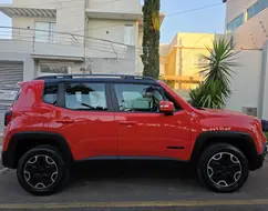 JEEP RENEGADE 2.0 16V TURBO DIESEL TRAILHAWK 4P 4X4 AUTOMÁTICO JEEP RENEGADE 2.0 16V TURBO DIESEL TRAILHAWK 4P 4X4 AUTOMÁTICO