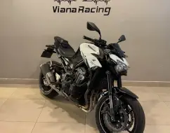 KAWASAKI Z900 KAWASAKI Z900