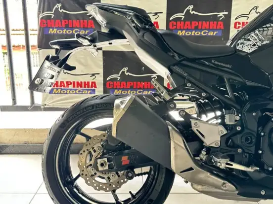 KAWASAKI-Z900 KAWASAKI-Z900-2022
