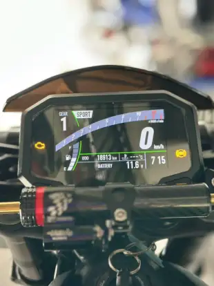 KAWASAKI-Z900-2022