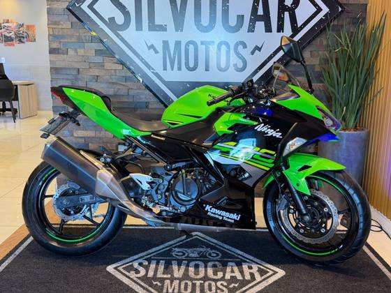 KAWASAKI NINJA 400 