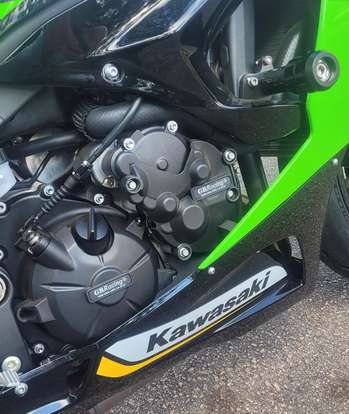 KAWASAKI-NINJA ZX-6R KRT-2025
