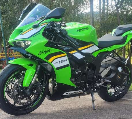 KAWASAKI-NINJA ZX-6R KRT-2025