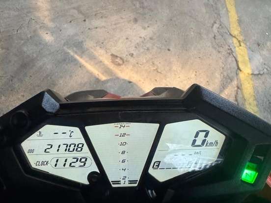 KAWASAKI-Z800 KAWASAKI-Z800-2014