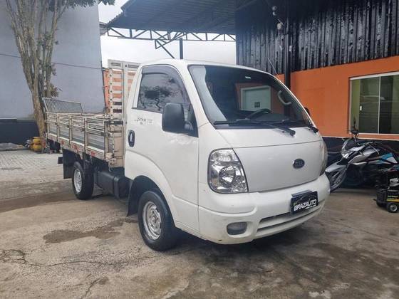 KIA BONGO 2.5 K-2500 4X2 CS TURBO DIESEL 2P MANUAL