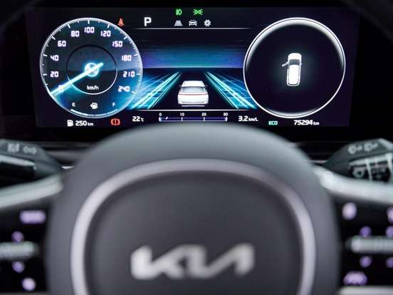 KIA-CARNIVAL-3.5 V6 GASOLINA EX AUTOMATICO KIA-CARNIVAL-2021