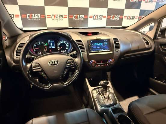 KIA-CERATO-1.6 SX 16V FLEX 4P AUTOMÁTICO KIA-CERATO-2016