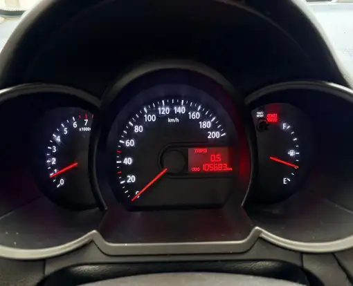 KIA-PICANTO-2011