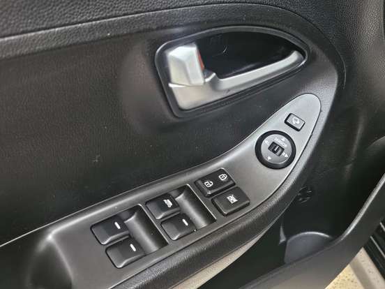 KIA-PICANTO-1.0 EX 12V FLEX 4P AUTOMÁTICO KIA-PICANTO-2011