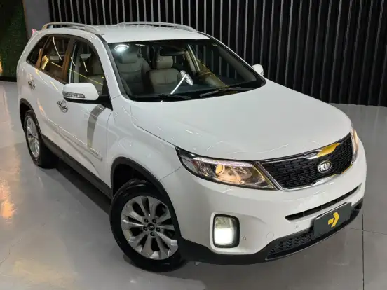 KIA-SORENTO-2.4 16V GASOLINA EX AUTOMÁTICO KIA-SORENTO-2014