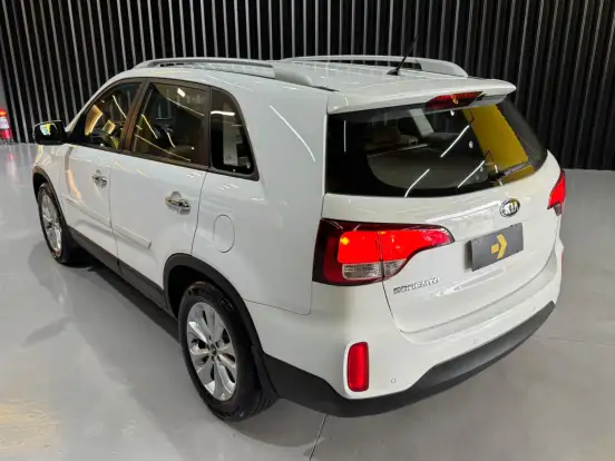 KIA-SORENTO-2014