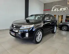 KIA SORENTO 2.4 16V GASOLINA EX AUTOMÁTICO KIA SORENTO 2.4 16V GASOLINA EX AUTOMÁTICO