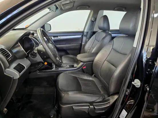 KIA-SORENTO-2013