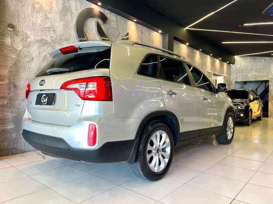 KIA-SORENTO-2014