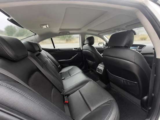 KIA-CADENZA-2013